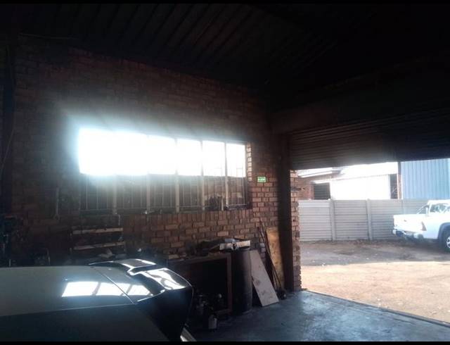 BUSINESS FOR SALE IN VANDERBIJLPARK CE 6
